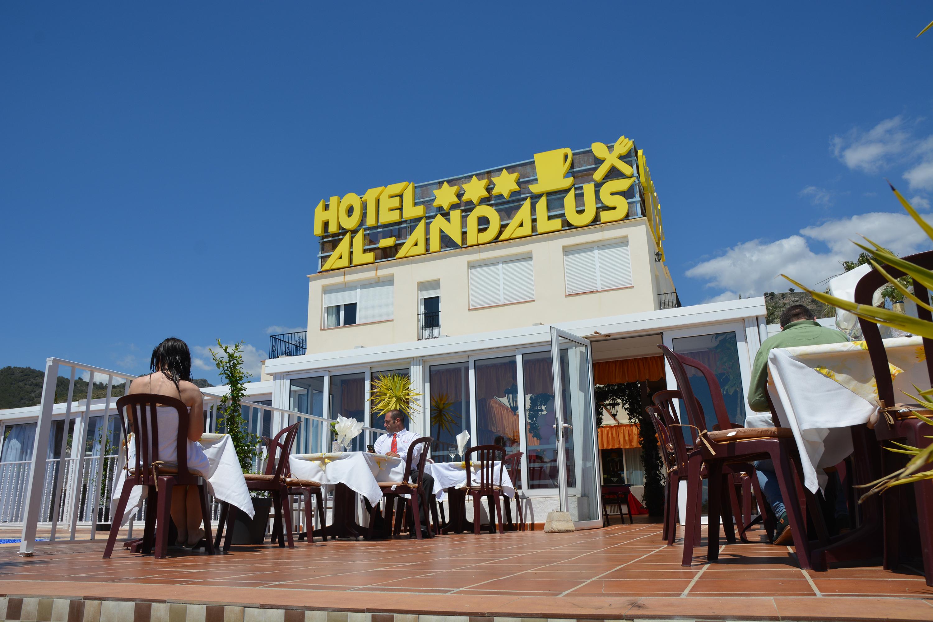 Hotel Al-Andalus Nerja Extérieur photo