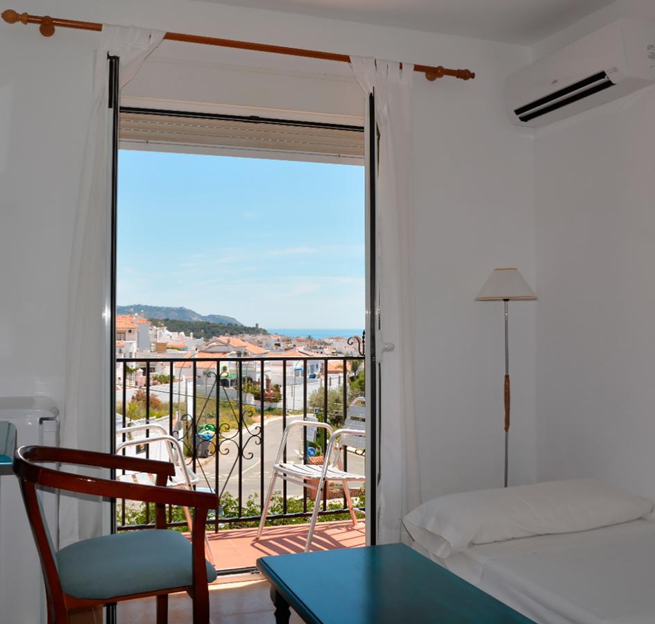 Hotel Al-Andalus Nerja Extérieur photo