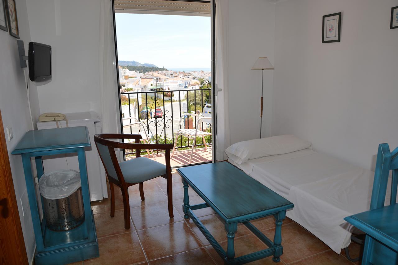 Hotel Al-Andalus Nerja Extérieur photo